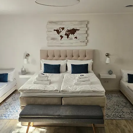 Enny Im Schoenen Rheinland Lohmar