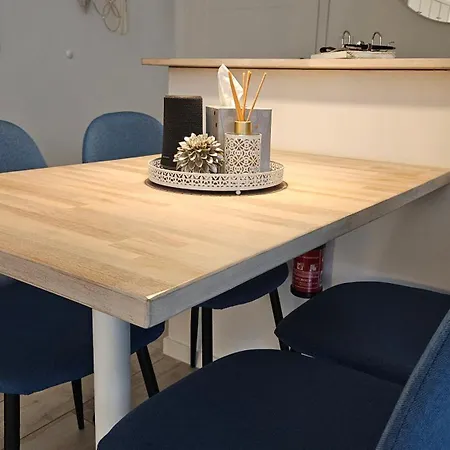 Enny Im Schoenen Rheinland