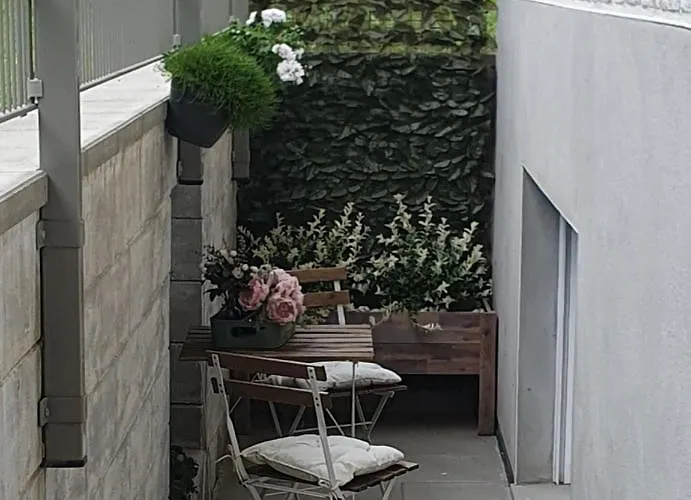 Enny Im Schoenen Rheinland Lohmar