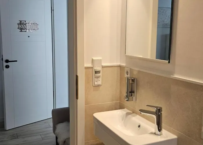 Enny Im Schoenen Rheinland Apartament *