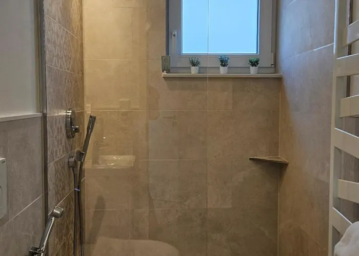 Enny Im Schoenen Rheinland Apartmán *